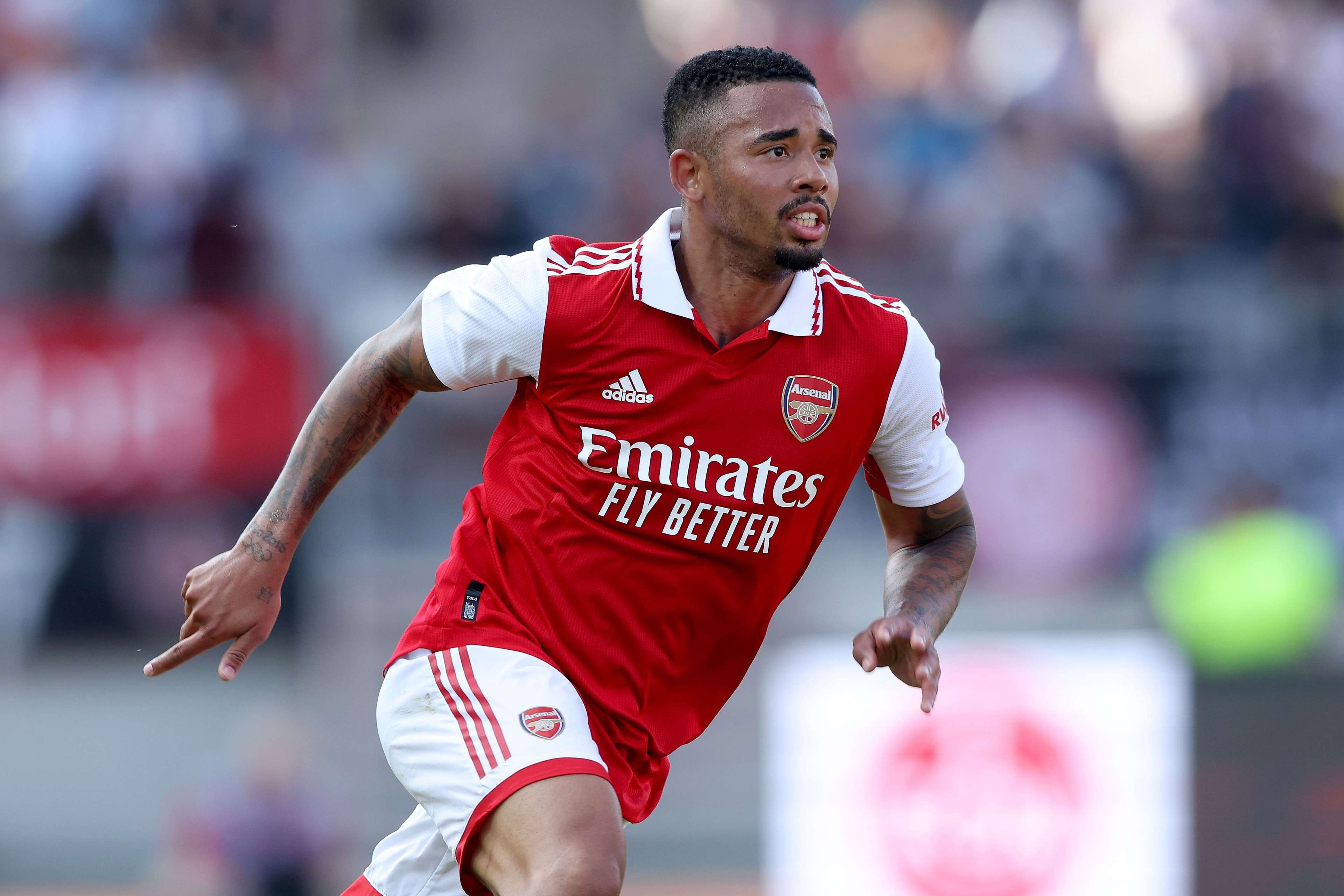 令人刮目相 令人刮目相