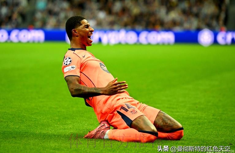 世体:若新欧超成功举办 皇萨均可获10亿欧元收入